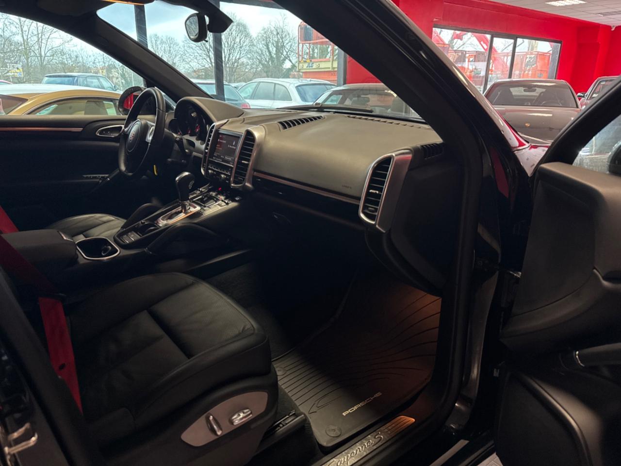 Porsche Cayenne 4.8 S