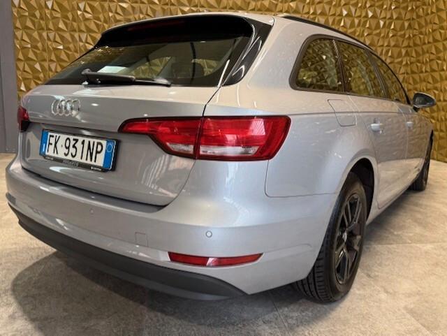 Audi A4 Avant 2.0 TDI 122 CV S tronic Business