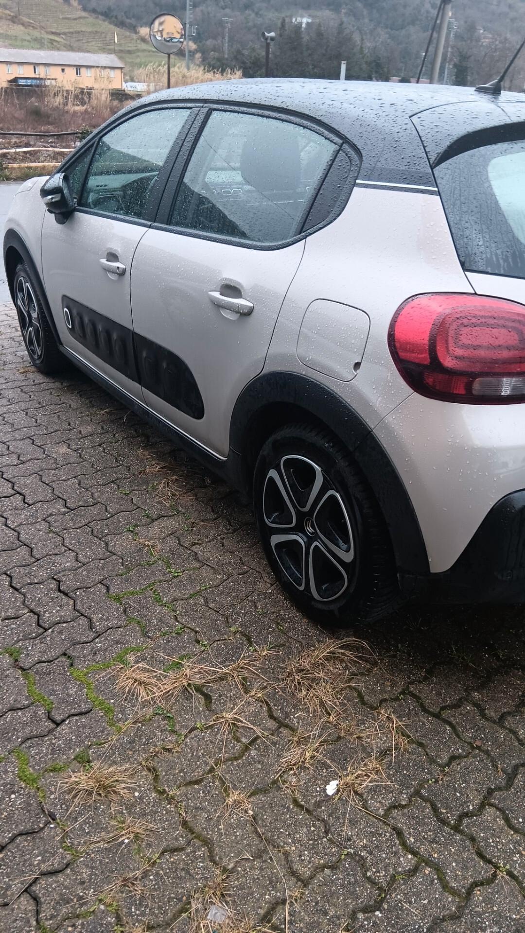 Citroen C3 PureTech 110 S&S Shine