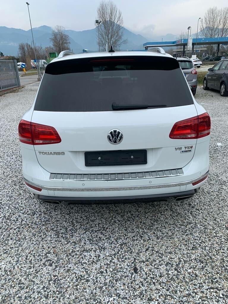 Volkswagen Touareg 3.0 TDI 262 CV tiptronic BlueMotion Sport R