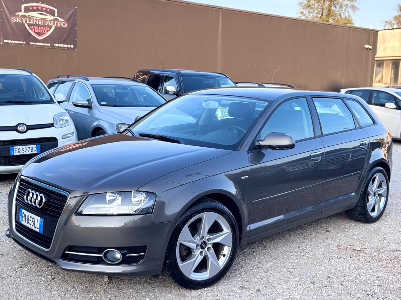 Audi A3 1.6 TDI 105CV S TRONIC NEOPATENTATI