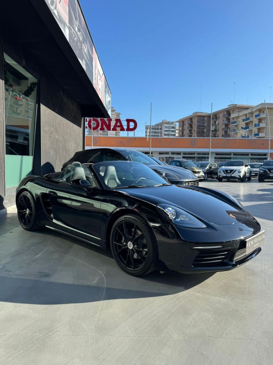 PORSCHE - 718 boxster - 11900 KM!!!