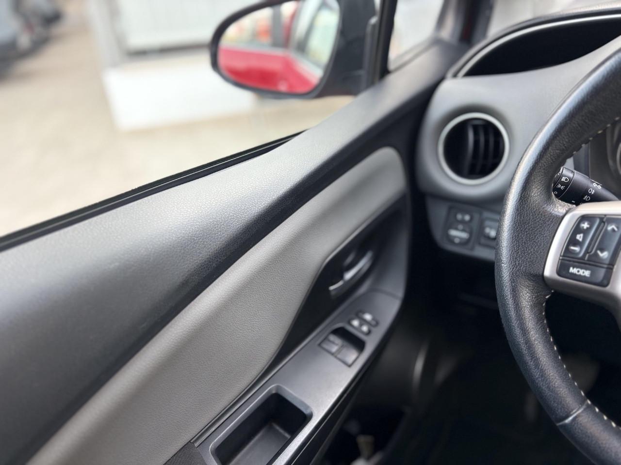 Toyota Yaris 1.0 Benzina 69CV E6 Neo - 2015