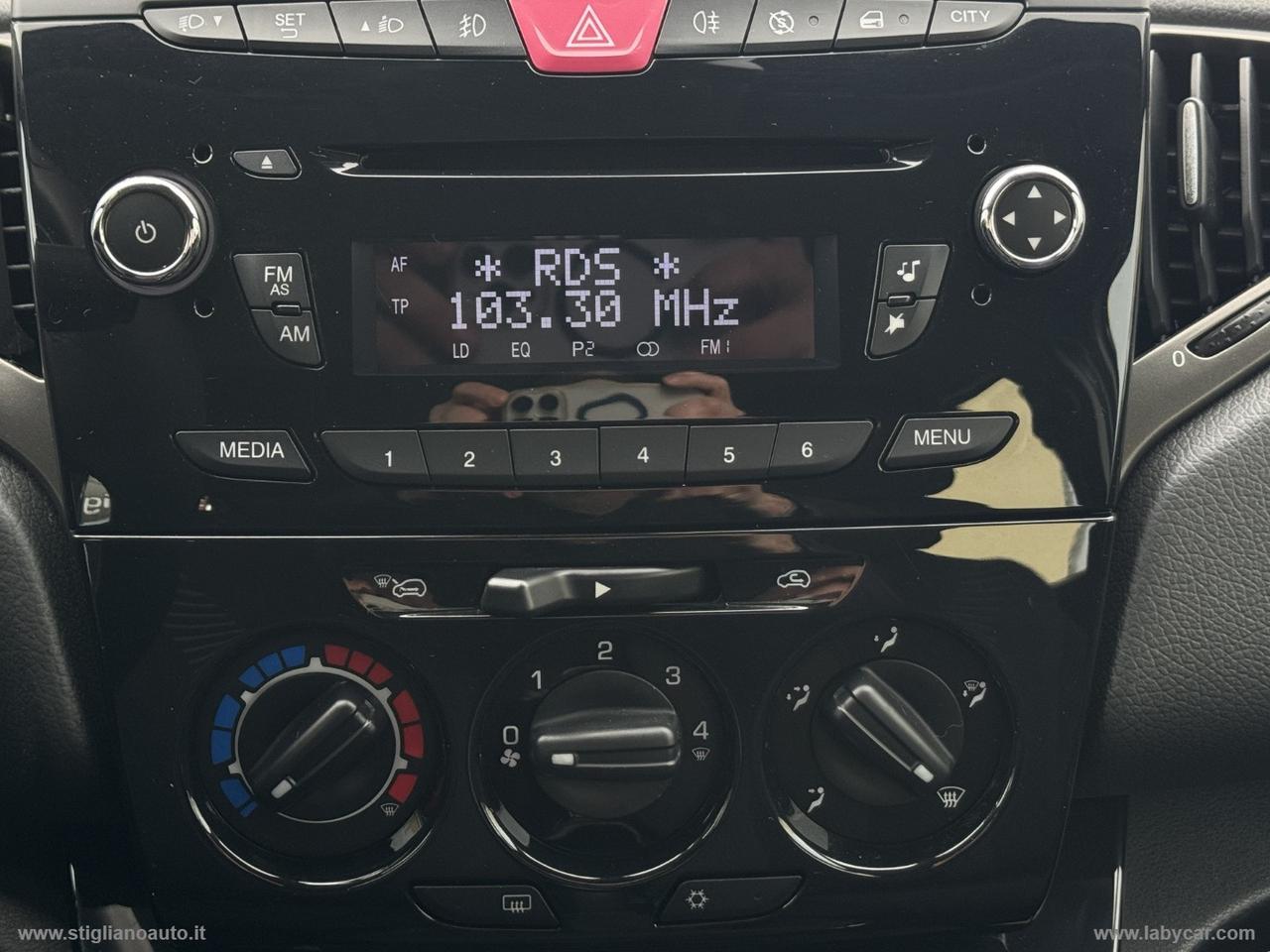 LANCIA Ypsilon 1.2 69 CV 5p. Silver