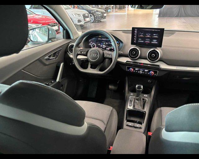 AUDI Q2 35 TDI S tronic Business Advanced
