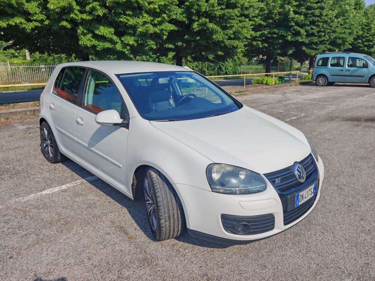VW Golf V 1.9 TDI 105cv 6Marce 5p. GT