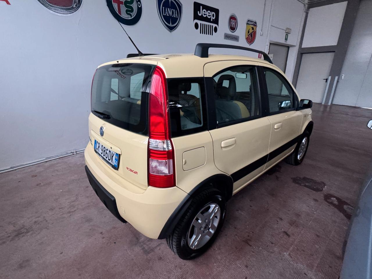 Fiat Panda 1.2 4x4 Climbing