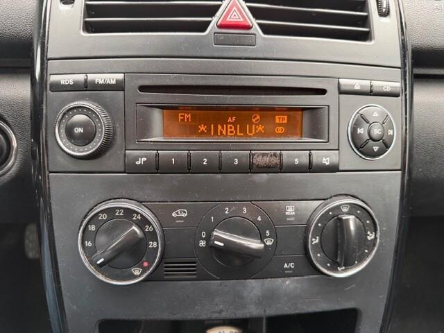 Mercedes-benz A 150 Coupé Elegance adatta a neopatentati