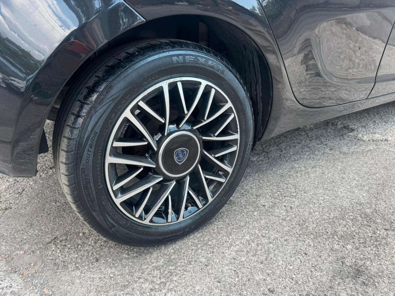Lancia Ypsilon 1.3 MJT 2012