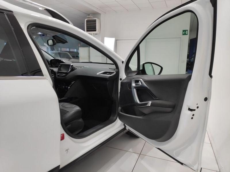 Peugeot 2008 BlueHDi 100 Allure*DIESEL*