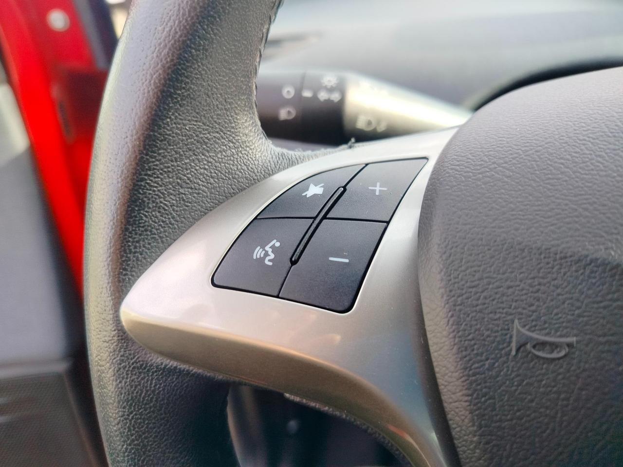 Lancia Ypsilon 1.0 firefly hybrid Gold s&s 70cv 5p.ti