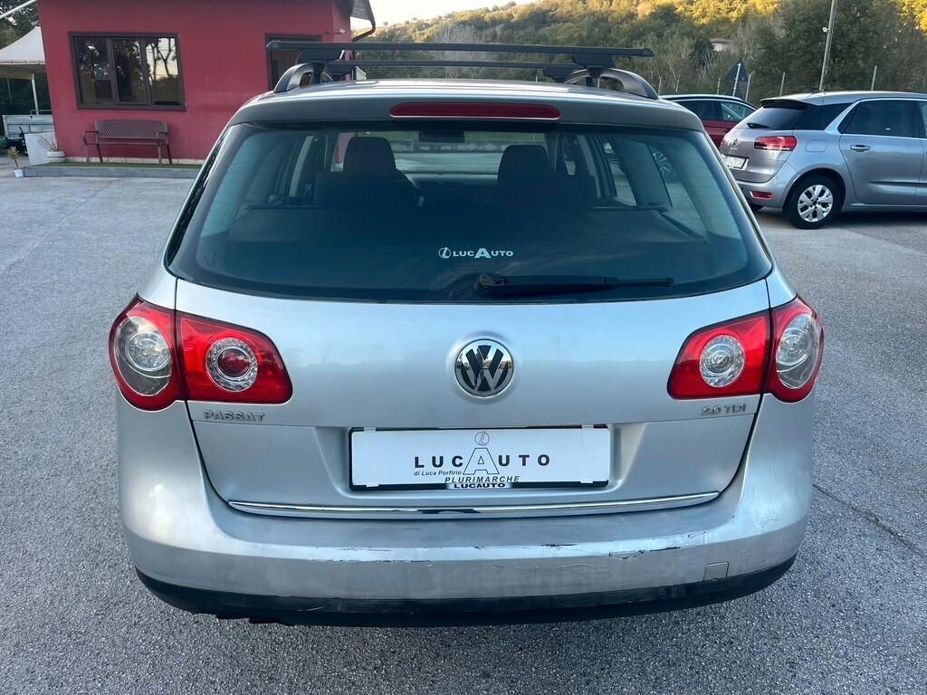 Volkswagen Passat 2.0 16V TDI Var. Comfortline