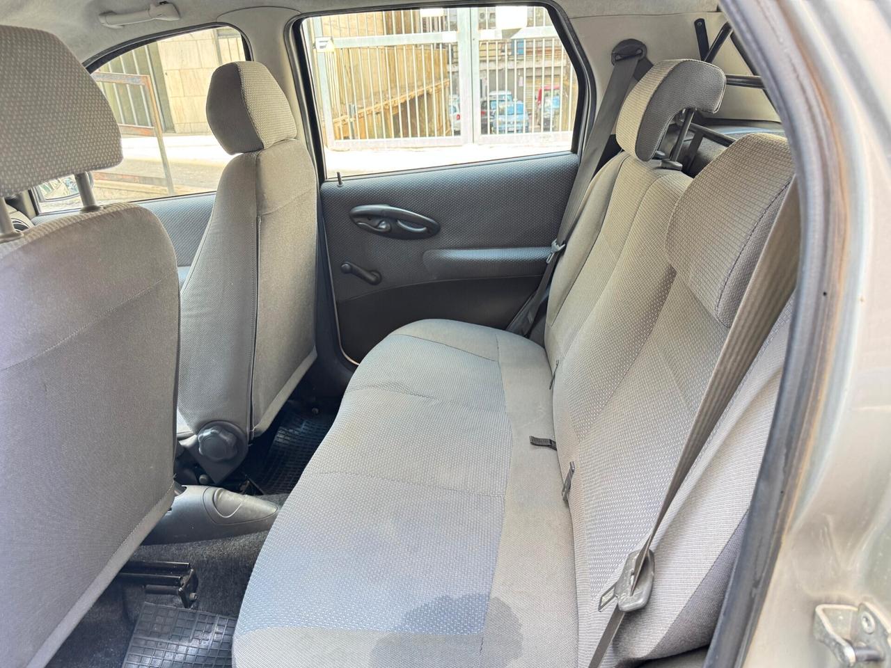 FIAT PUNTO 1.3 MULTIJET DIESEL – 5 PORTE – CLIMATIZZATA