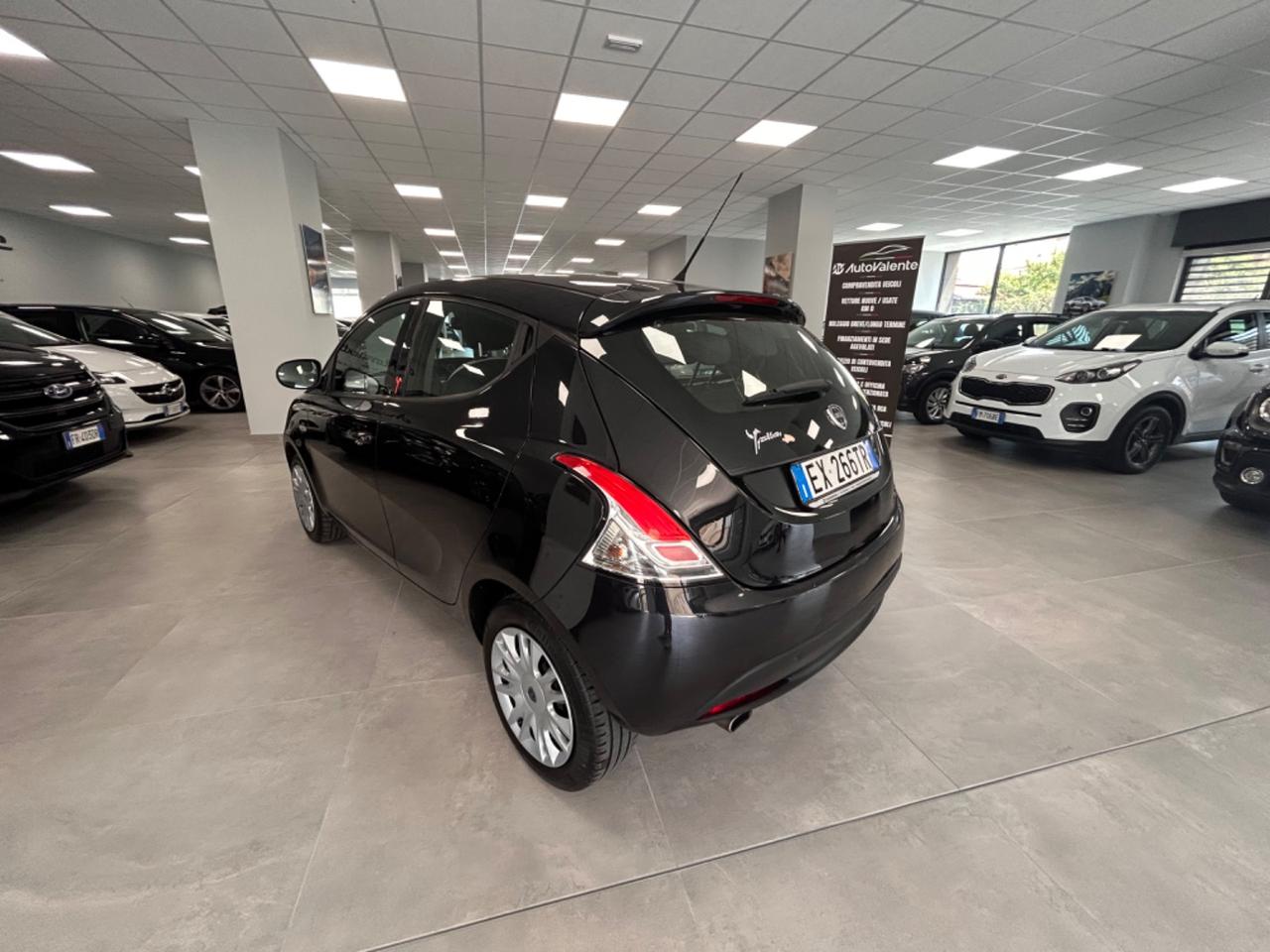 Lancia Ypsilon 1.2 69 CV 5 porte GPL Ecochic 2015