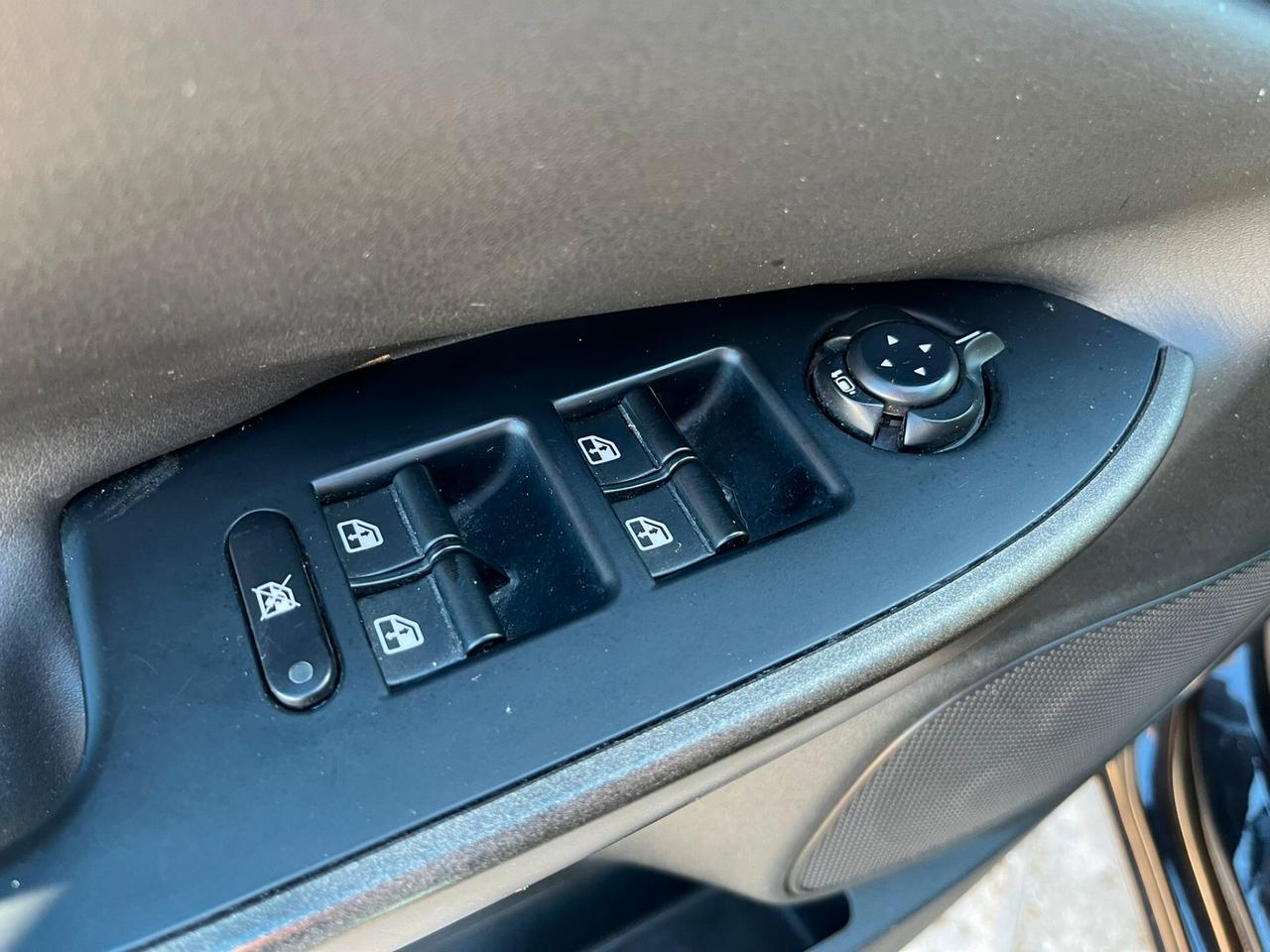 Alfa Romeo Giulietta 1.6 JTDm -PERFETTA-12\2015