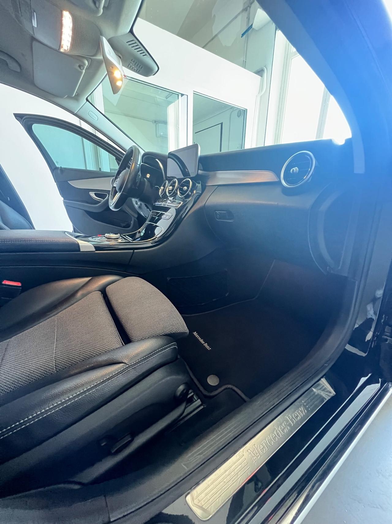 Mercedes-benz C 220 C 220 d Auto Premium