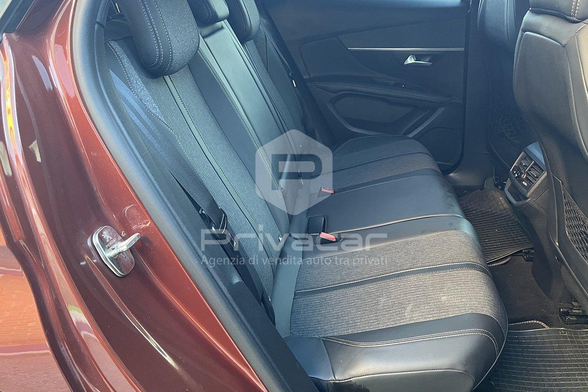 PEUGEOT 3008 BlueHDi 130 S&S GT Line