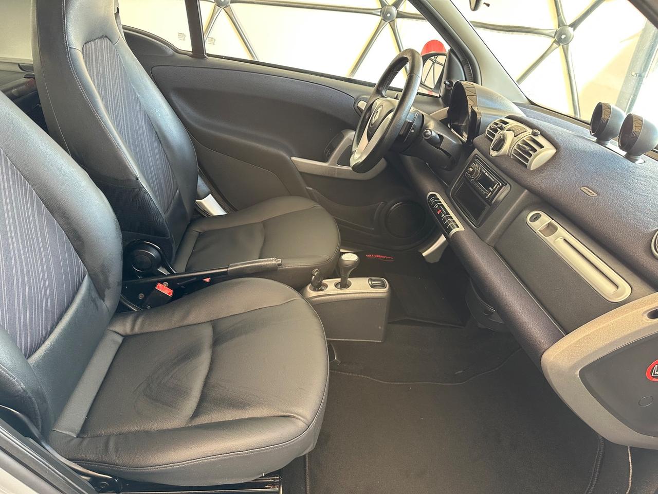 Smart ForTwo 800 40 kW coupé passion cdi IDROGUIDA E 24 mesi di garanzia