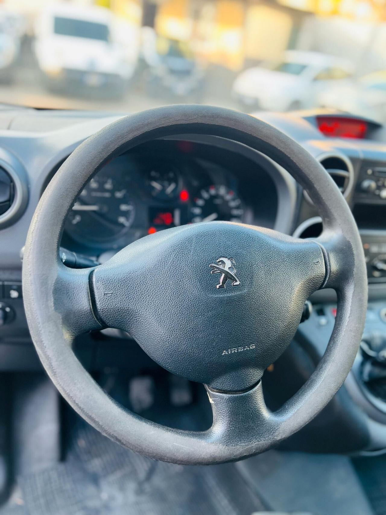 PEUGEOT PARTNER 1.6 HDI 100CV 3 POSTI - 2017