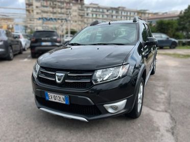 DACIA SANDERO STEPWAY 900 TCe - 2014