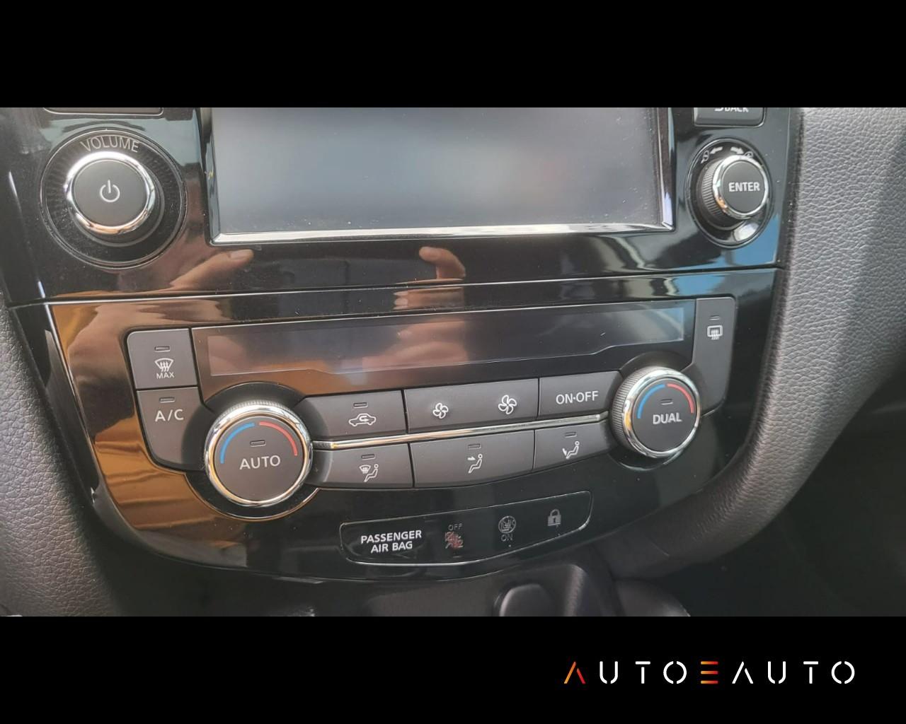 NISSAN QASHQAI 1.2 DIG-T N-CONNECTA 115CV