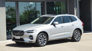 VOLVO XC60 B4 (d) AWD automatico Plus Bright