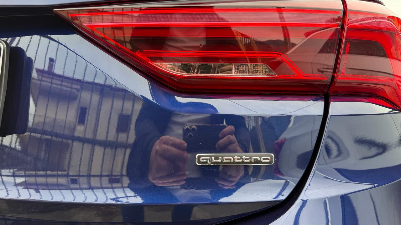 AUDI Q3 SPORTBACK S LINE QUATTRO IDENTITY BLACK