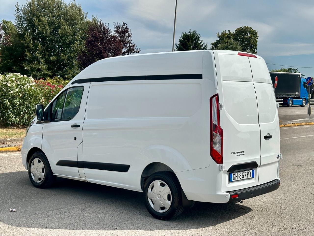 Ford Transit Custom L1H2 2.0 EcoBlue 130 Cv Auto (Euro 6.2)