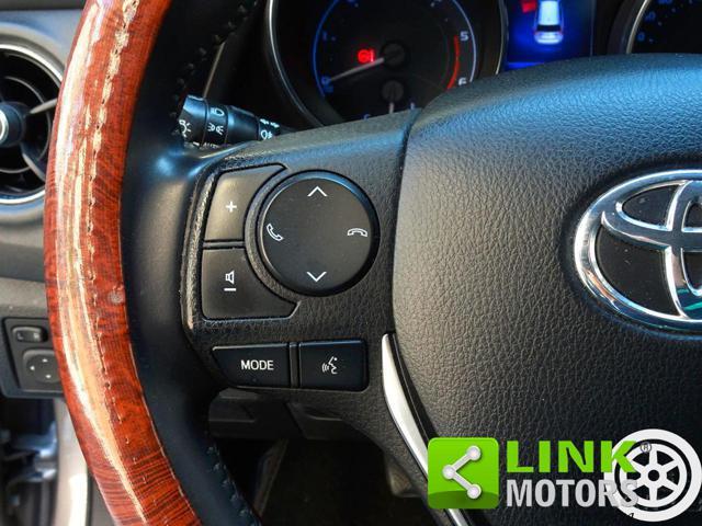 TOYOTA Auris 1.6 D-4D Start & Stop