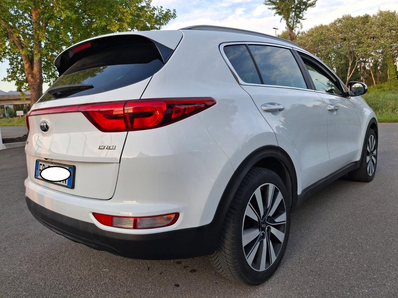 Kia Sportage 1.7 crdi-COOL NAVI-EURO 6-TETTO PANORAMICO-