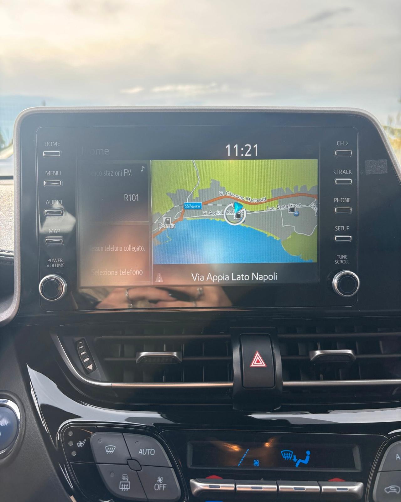 Toyota C-HR 1.8 Hybrid E-CVT Trend