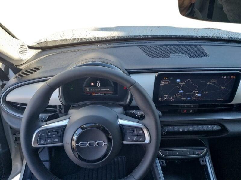 FIAT 600 (2023-->) Hybrid 100 CV DCT MHEV La Prima