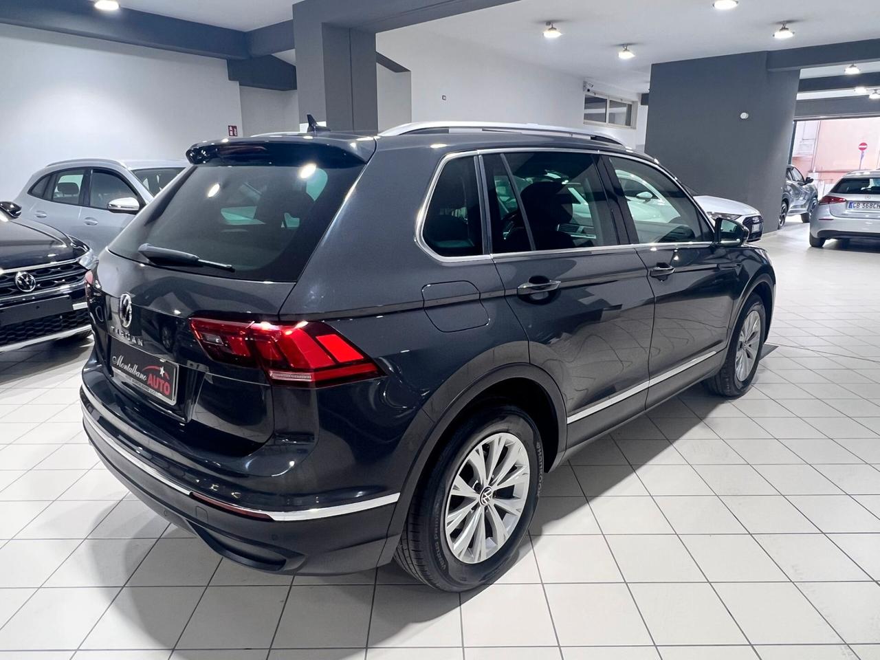 Volkswagen Tiguan 2.0 TDI 150 CV SCR DSG Life " VIRTUAL"