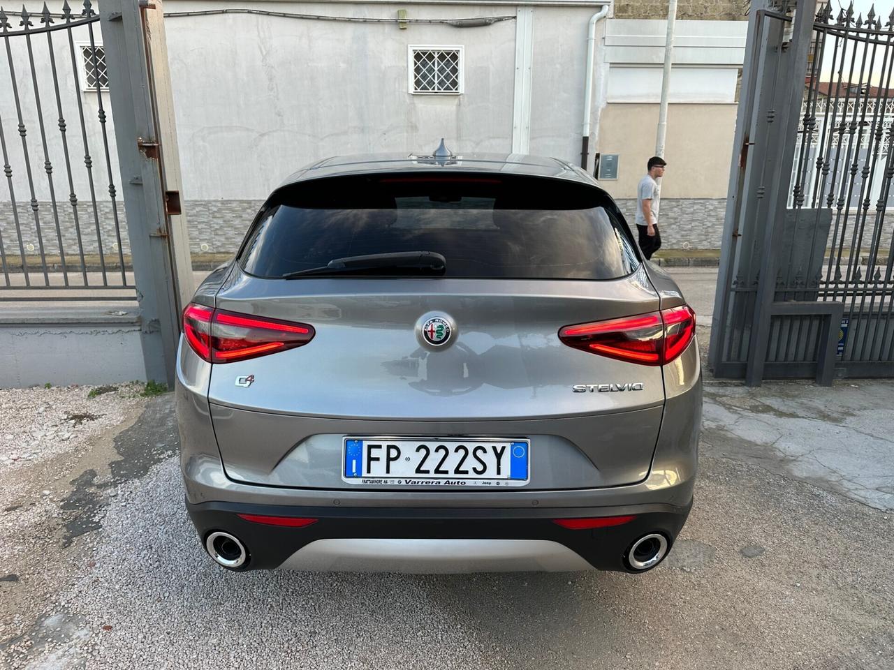 Alfa Romeo Stelvio 2.2 Turbodiesel 210 CV AT8 Q4 E