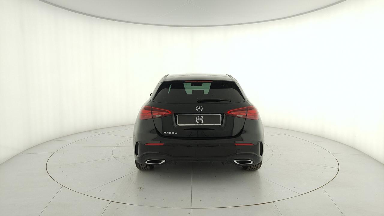Mercedes-Benz A 180 d Premium auto