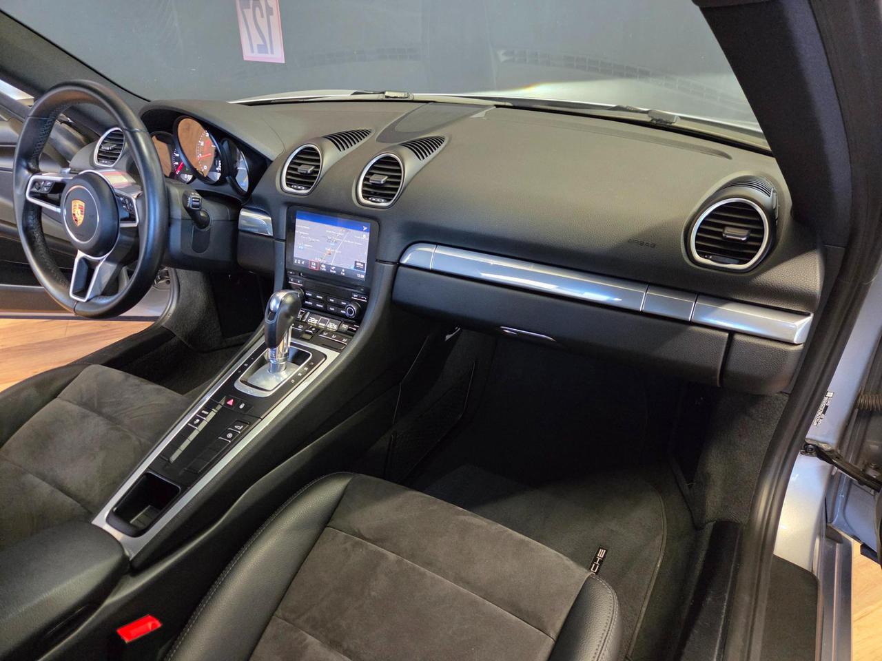 Porsche 718 Cayman 2.0 300cv pdk