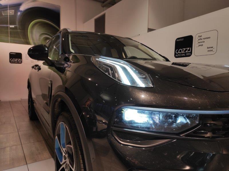 LYNK&CO 01 - 01 PHEV