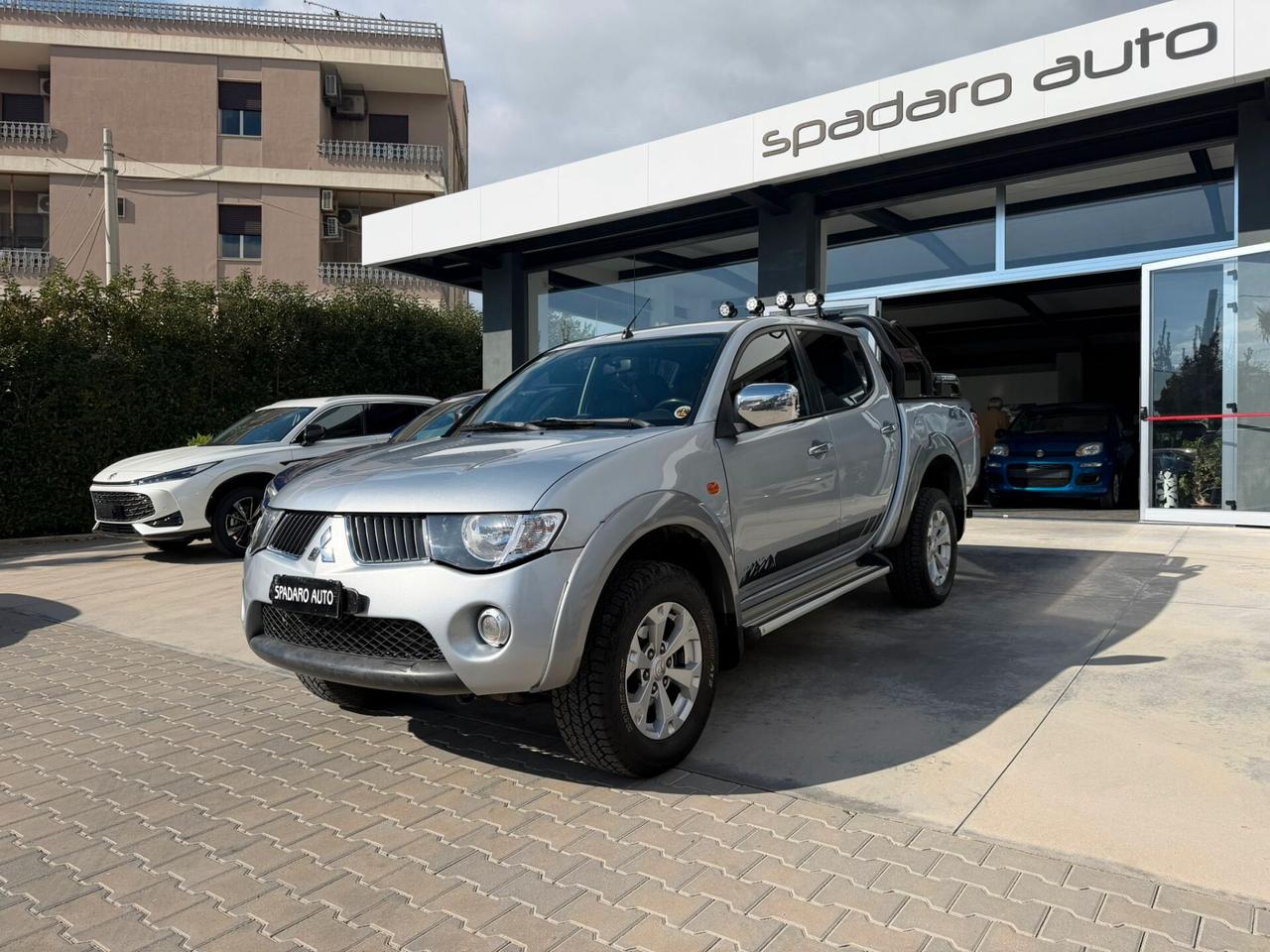 Mitsubishi L200 2.5 DI-D/136CV Double Cab Invite