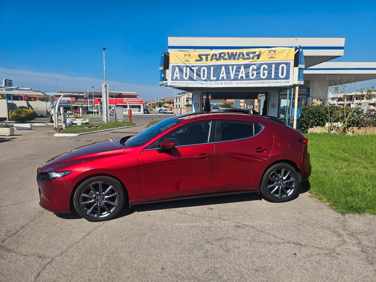 Mazda 3 Mazda3 2.0L e-Skyactiv-G M Hybrid Executive