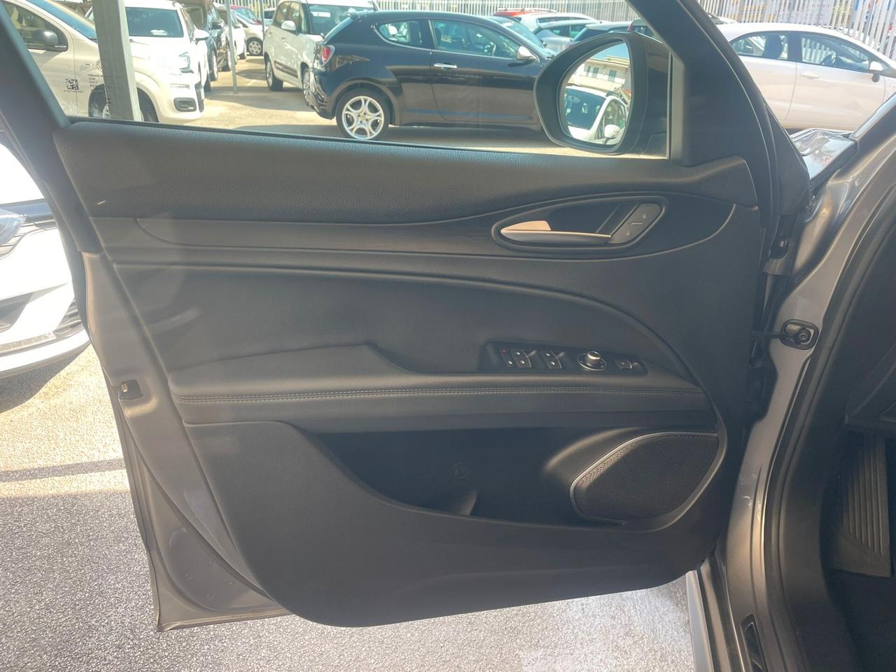 Alfa Romeo Stelvio 2.2 Turbodiesel 190 CV AT8 Q4 Executive