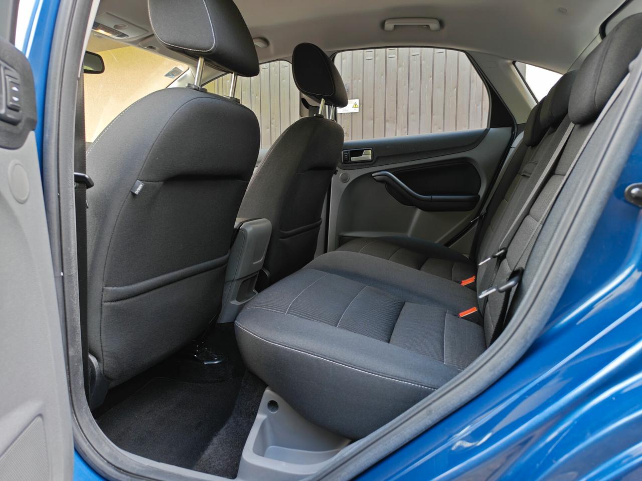 Ford Focus 1.6 BENZINA 115cv TITANIUM / 60.000km