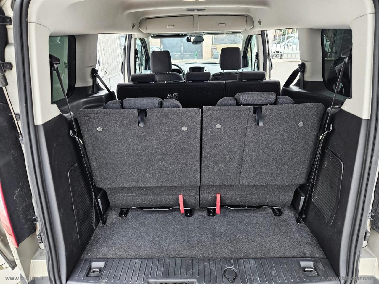 FORD Tourneo Connect7 1.6 TDCi 115 CV Tit.