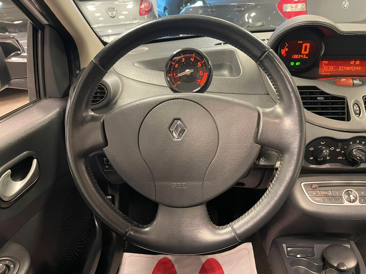 RENAULT TWINGO 1.2-OK NEOPATENTATI-TETTO PANORAMICO