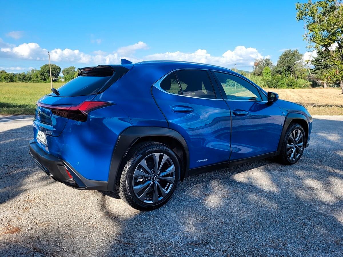 Lexus UX Hybrid F Sport 250h 2.0