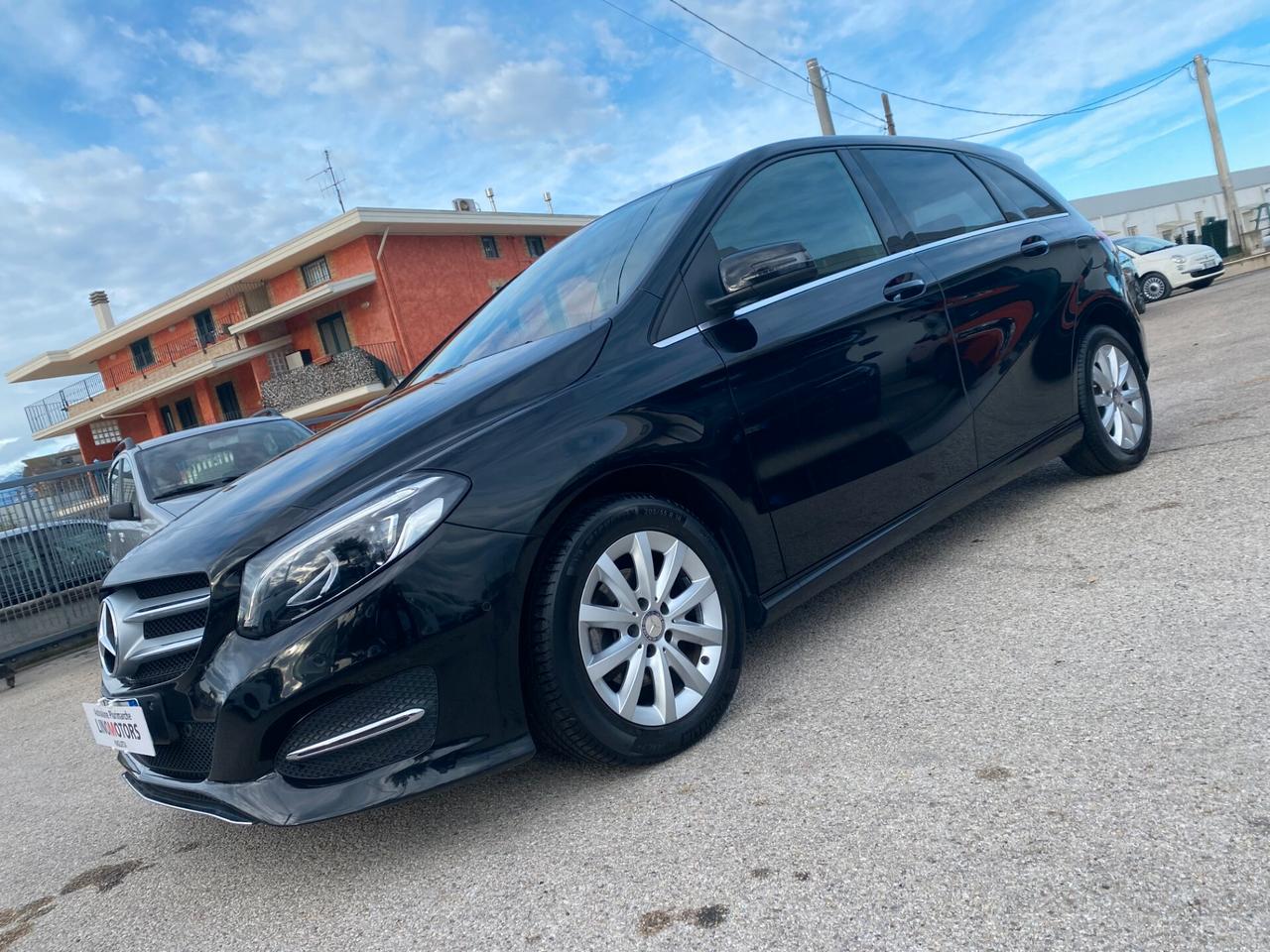 Mercedes-benz B 180 B 180 d Sport 116cv