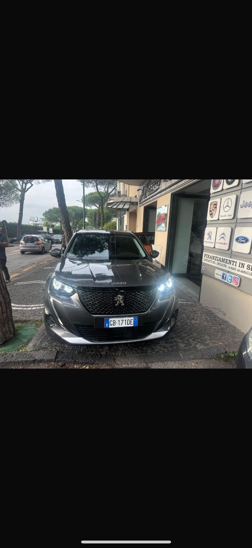 Peugeot 2008 PureTech 100 S&S Allure