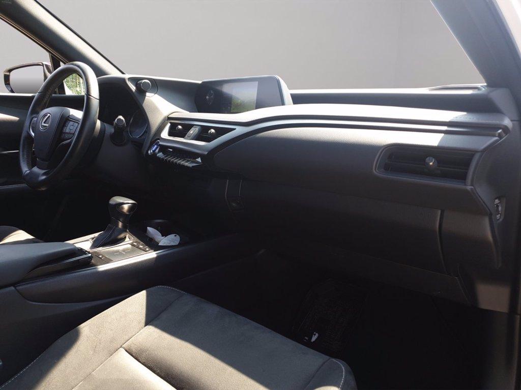 LEXUS Ux 250h 2.0 business 2wd cvt del 2020