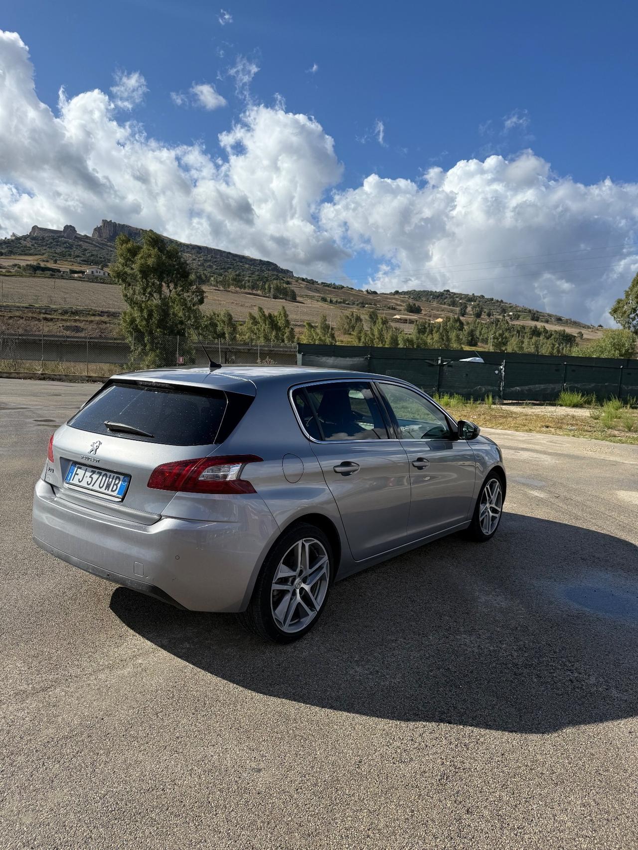 Peugeot 308 BlueHDi