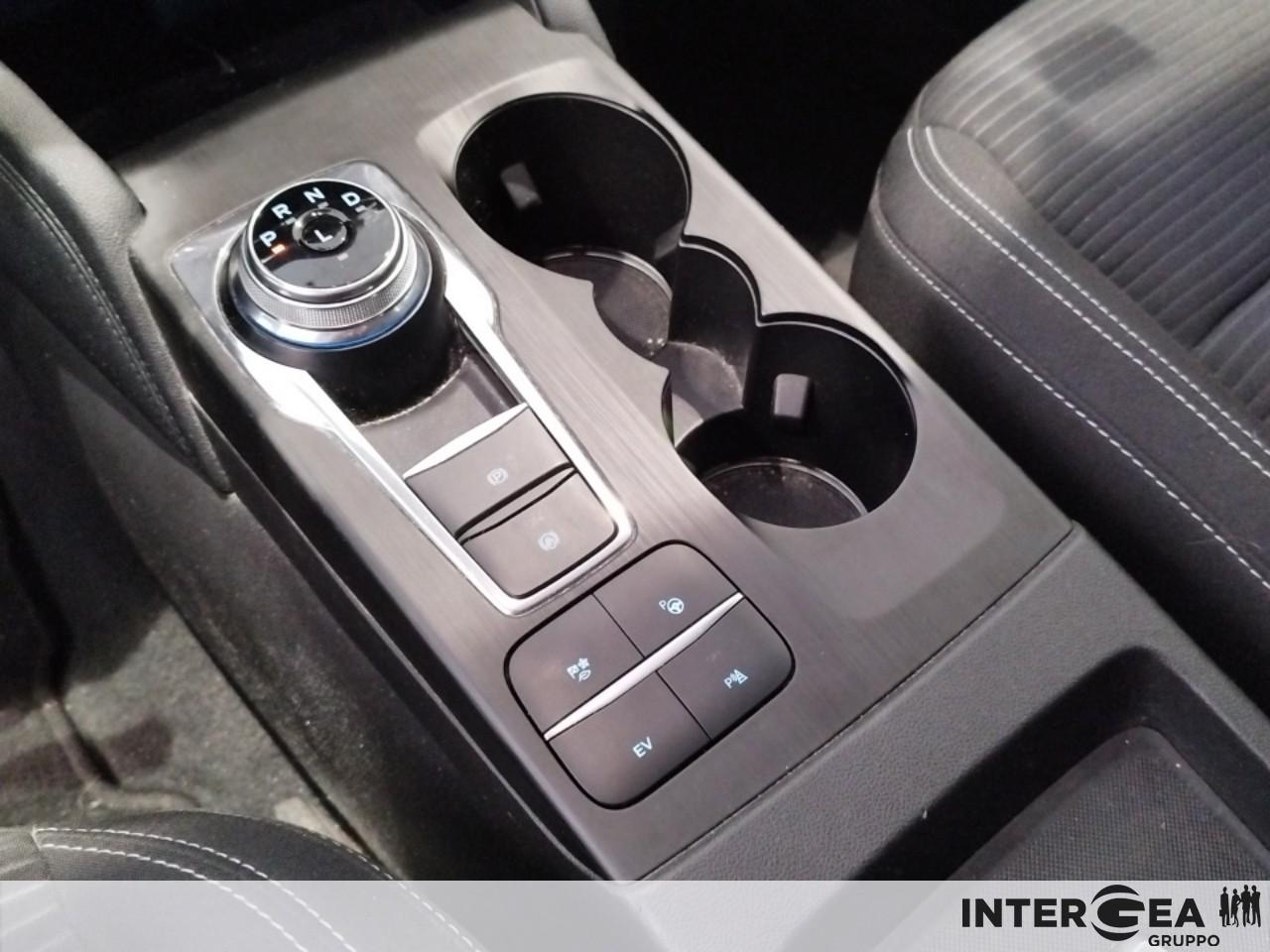 FORD Kuga 2.5 phev Titanium X 2wd 225cv e-shifter