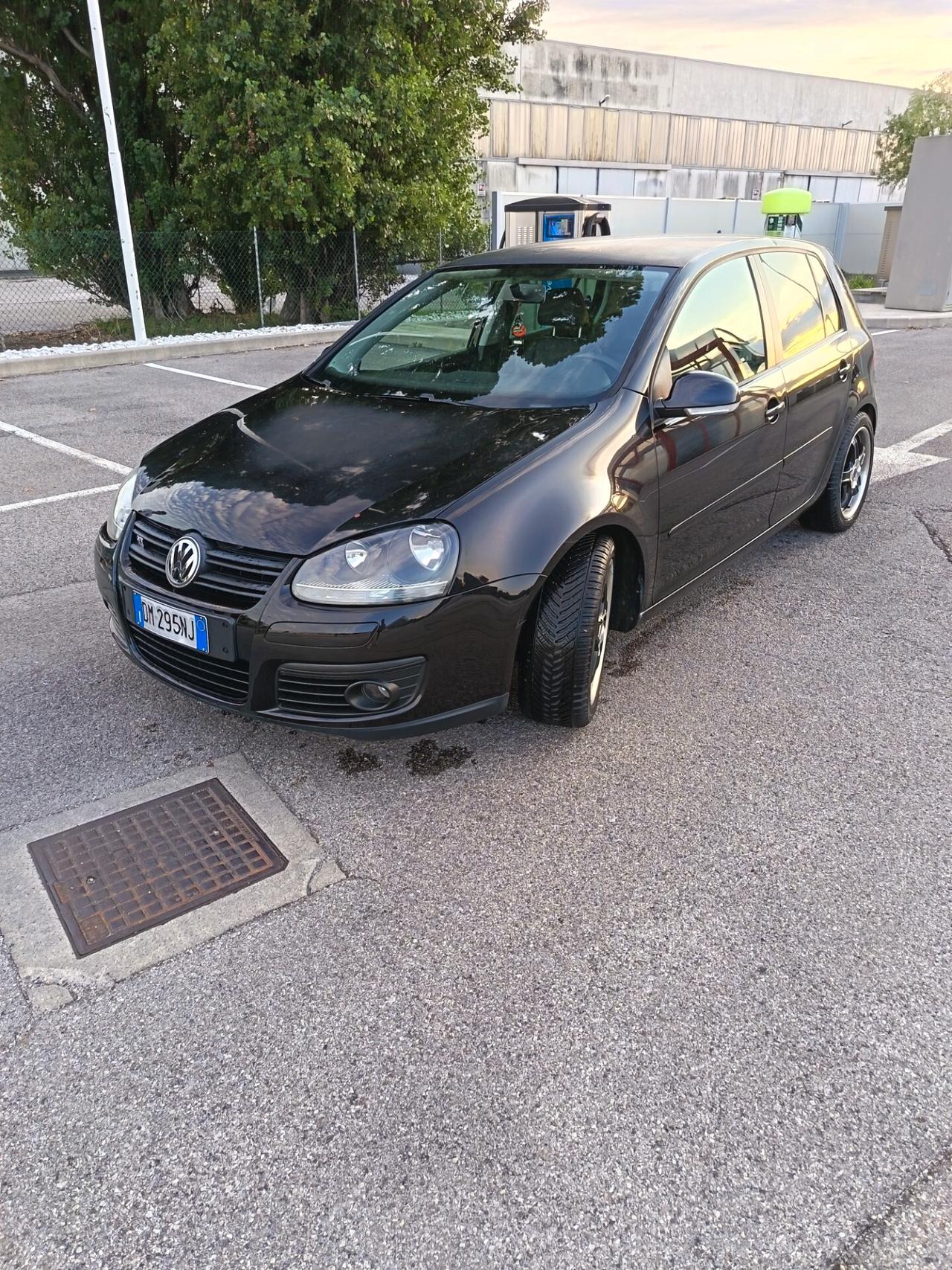 Volkswagen Golf 2.0 TDI DPF 5p. GT Sport